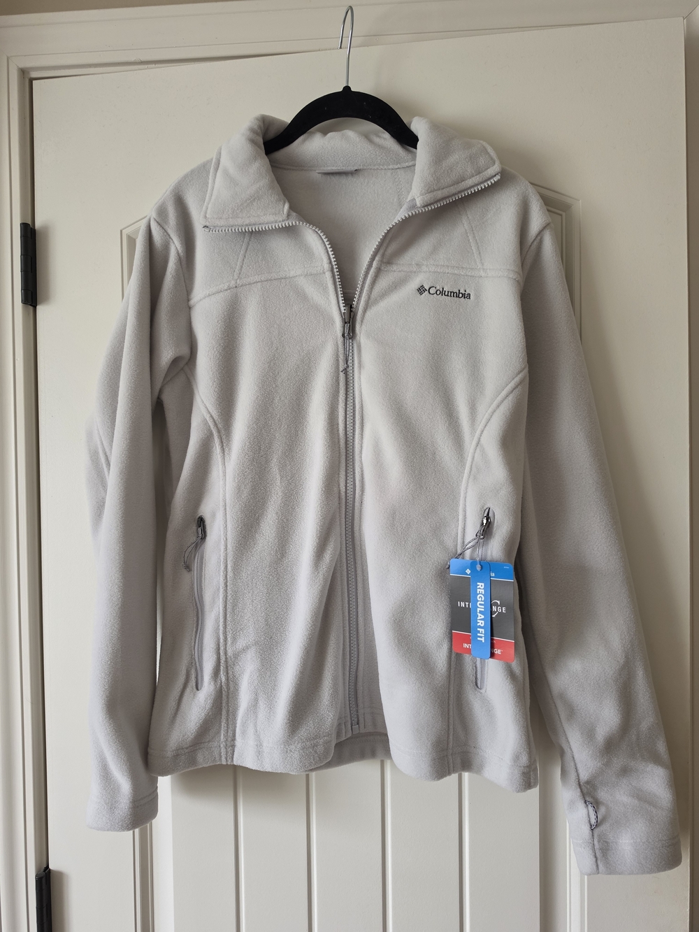 Columbia Women's Light Gray Fleece Jacket